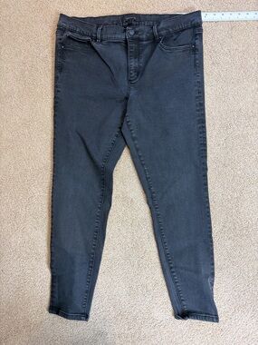 Sz 14 Ann Taylor Women’s Black Skinny Jeans cropped ankle stretchy